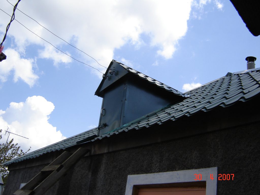Реконструкция шиферной крыши и ремонт